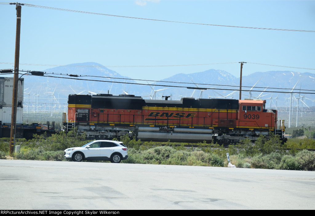 BNSF 9039